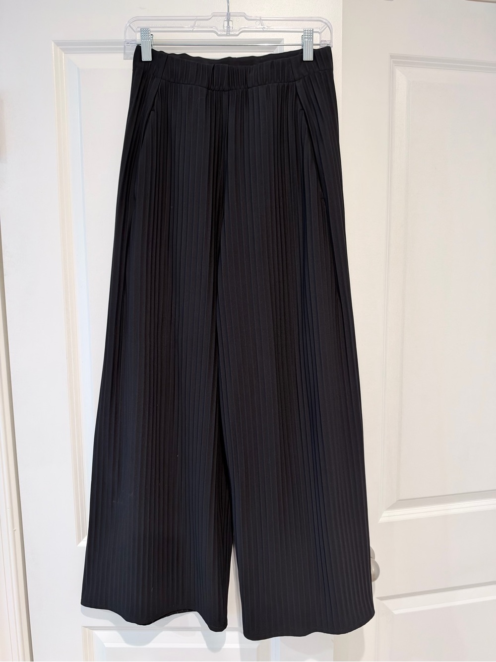 COS Black Wide-Leg Pleated Trousers